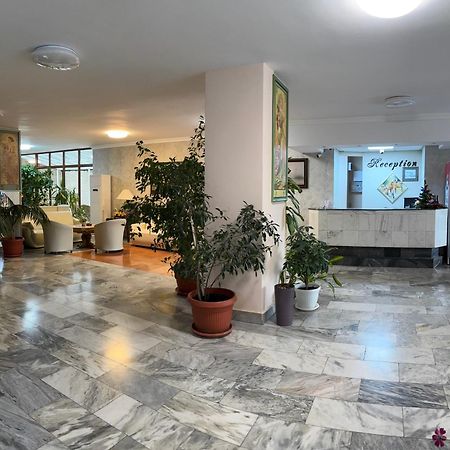 Apart Hotel Central Razgrad 外观 照片
