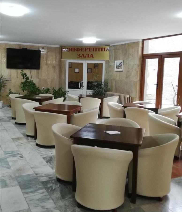 Apart Hotel Central Razgrad 外观 照片